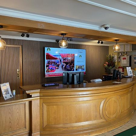 Airport Inn & Spa Manchester Wilmslow Eksteriør billede