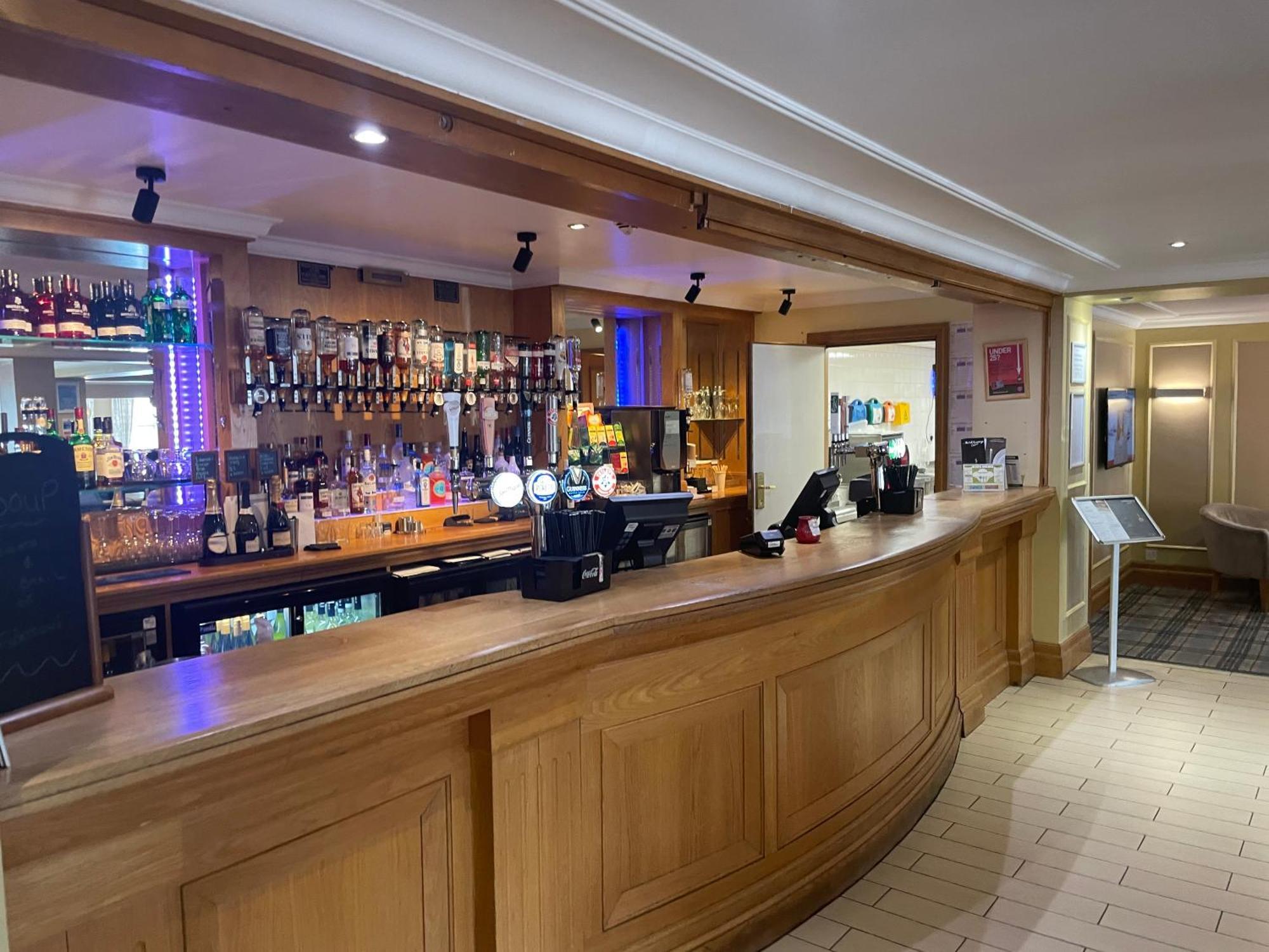Airport Inn & Spa Manchester Wilmslow Eksteriør billede